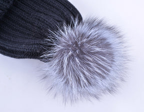 fox fur pompom - WILDLIFE CAPS